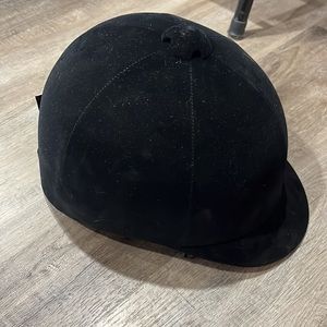 Horse Riding helmet 1/2 chaps and pants